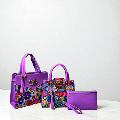 Trio de bolsas consta de Mediana , Mini y Cosmetiquera de material sintetico de alta calidad