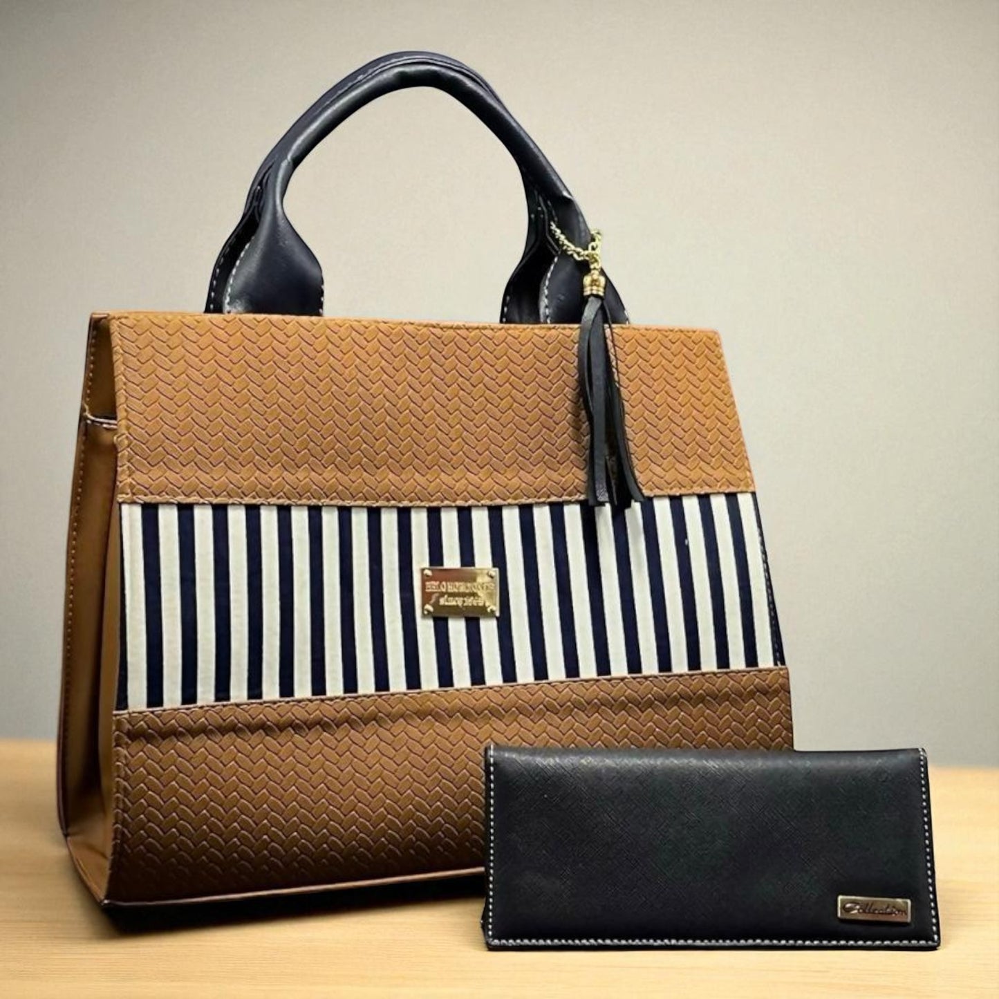 Bolsa de dama elegante Estefa negra rayas marino casual moderna resistente revender